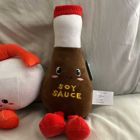 Hug me soy sauce and shrimp sushi plush - Picture 3 of 3